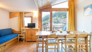 Appartements Vacanceole - Residence Les Chalets et Balcons De La Vanoise : photos des chambres