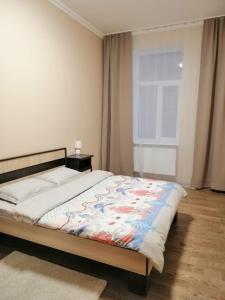 2 Bedrooms Apartment 150m from Opera House