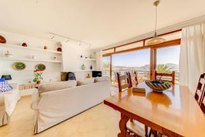 Beachfront Apartment Simar by Sealand Villas