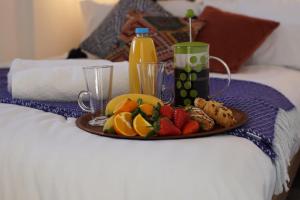 Apartment 3 Broadhurst Court sleeps 4 minutes from town centre & train