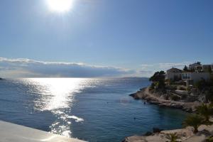 Apartments Toni Sea view