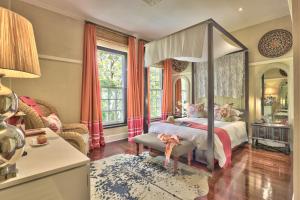 Hout Bay Manor