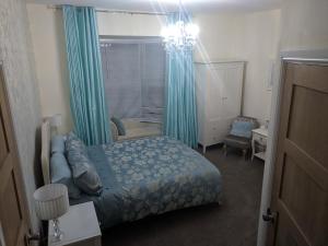 Deluxe Double Room with Bath room in Lion House Bed and Breakfast