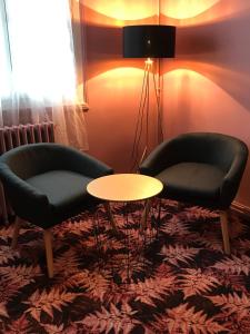 Hotels The Originals Boutique, Hotel Victoria, Chatelaillon-Plage : photos des chambres