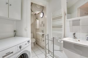 Comfortable flat in the middle of Paris