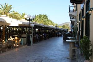 3 BDS-5min. walk to the BEACH Argolida Greece