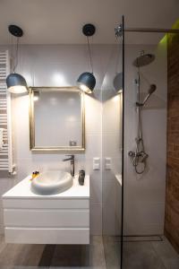 City Lights Apartments