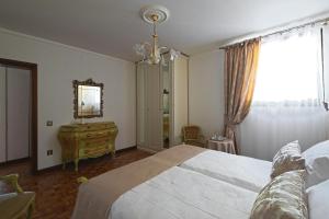 VECCHIA FAVOLA HOUSE