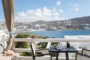 Kivotos Mykonos Myconos Greece