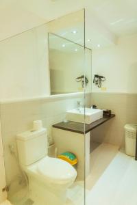 Calypso Beach and Dive Resort