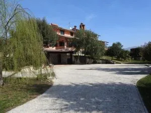 alloggio turistico confortevole Passo Corese - 法拉因萨比纳