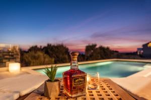 Villa Olea, luxury retreat with nature blend 