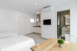 INNER Kompas Palmanova "Adults Only"