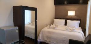 Creek Hotel - Panaji