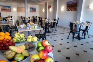 Hotels Hotel Sables D'or : photos des chambres