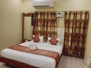 RK appartment 3 bedroom with kitchen and balcony - Varanasi