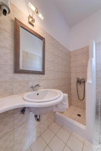 Opalio Apartments Kimolos-Island Greece