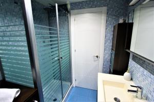 Apartamento Andalucía - A 100 metros de la playa, Camino recto sin cuestas - Piscina