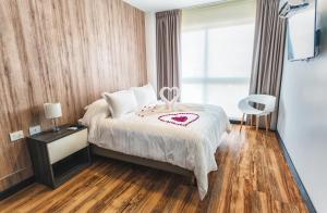 Urban Suites Apart Hotel