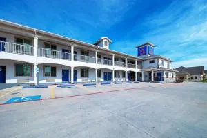 Motel 6-Rhome, TX - 艾索