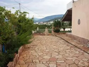 Vila Panorama Ksamil - 卡萨米尔