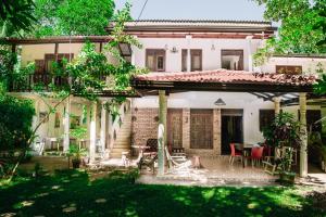 Kadolana Guest House