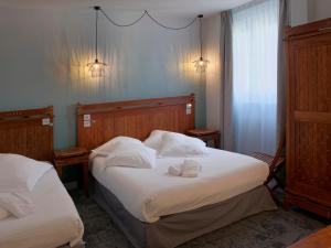 Hotels Garrigae Cap Coz : Chambre Triple
