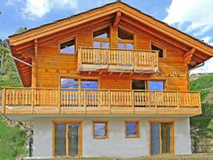 Коттедж Comfortable Holiday Home in Heremence near Ski Area H&eacute;r&eacute;mence Швейцария