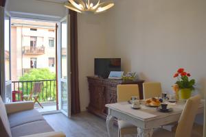 Red & Blu Apartments