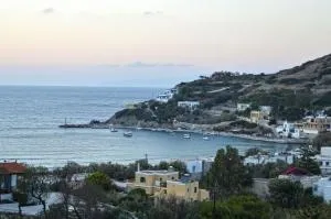 ΒΕΝ ΚΙΝΙ - Dhanakós