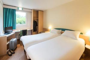 Hotels ibis Lyon Est Bron : Chambre Standard avec 2 Lits Simples - Non remboursable