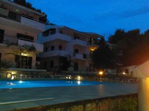 Amalia Apartments Skiathos Greece
