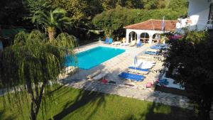 Amalia Apartments Skiathos Greece