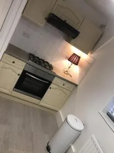 Church Lane - 戈斯福斯