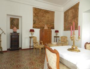 Appartements Le Logis du Chanoine, 50 m2 and terrace face to Cathedral : photos des chambres