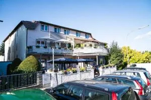 Pension & Restaurant La Amalia - Bad Sauerbrunn