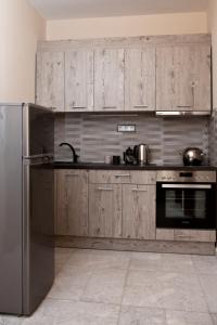 New Stylish and Cozy House near Metro Station