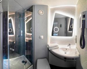 Hotels ibis Strasbourg Sud La Vigie : Chambre Standard avec 2 Lits Simples