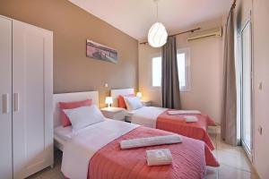 Omega Comfy Apartments Almyrida Chania Greece