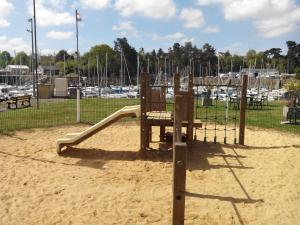 Appartements Gite de la Mer sur le port de plaisance de Lezardrieux Bretagne : photos des chambres