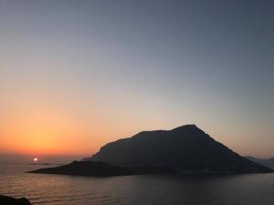 Grande Grotta House Kalymnos Greece