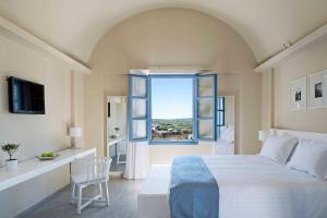 Acroterra Rosa Hotel & Spa Santorini Greece