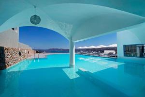 Acroterra Rosa Hotel & Spa Santorini Greece