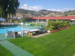 Okanagan Seasons Resort - 3hvězdičkové hotely ve městě Kelowna