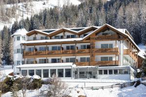 Hotel Royal Sexten Sesto Italy J2ski