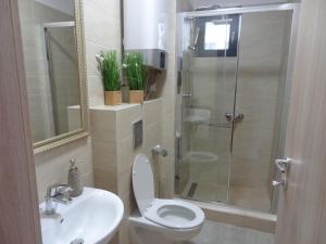 Emerald Desilva - Loft and Nuba Beach