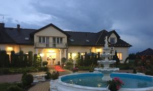 Motel Jaśminowy Dworek Człekówka 67 B