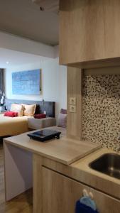 Lavenderbnb Room 1 at Mataram City