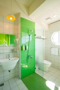 Phòng có giường cỡ King nhìn ra cảnh núi non (King Room with Mountain View)