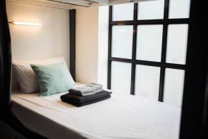 Avisala Hostel Coron
